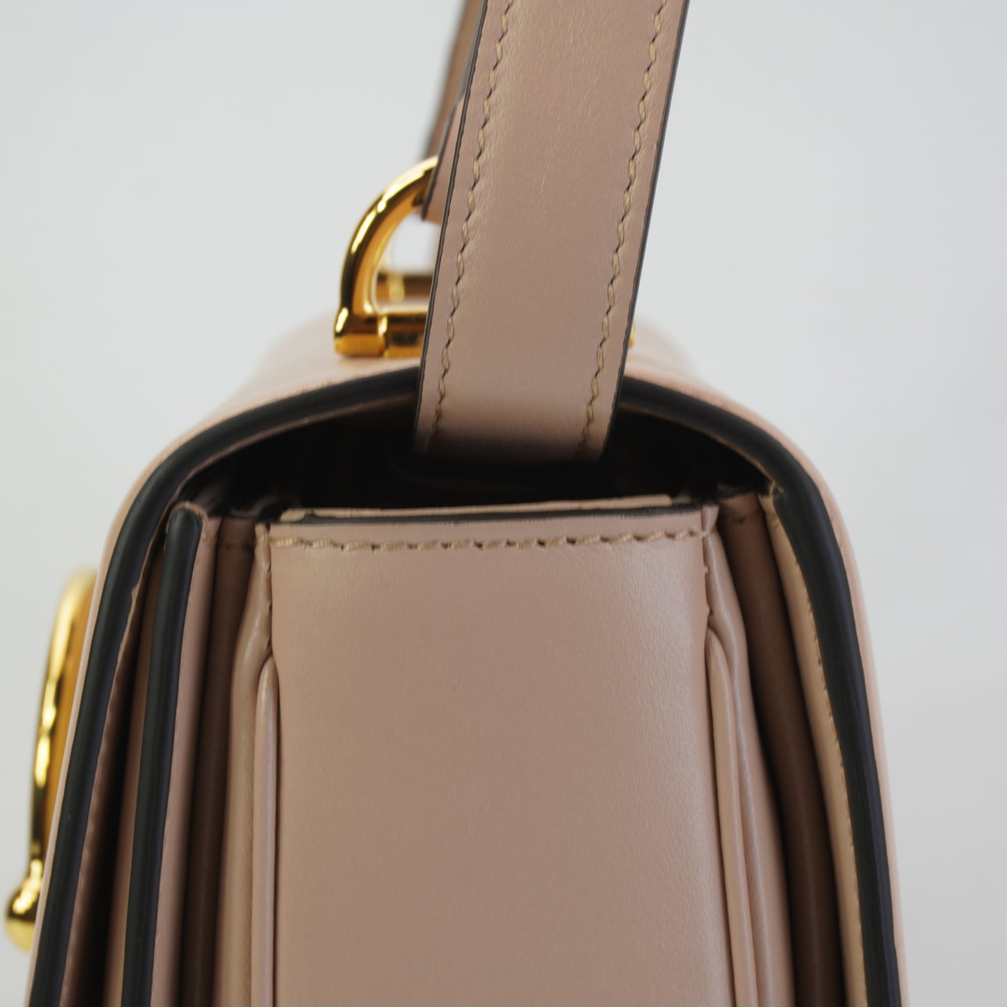Gucci Siena Top Handle Bag GHW Beige