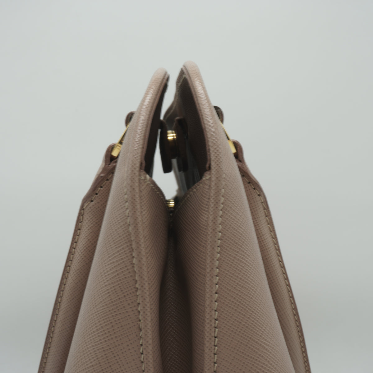 Prada Saffiano Lux Promenade bag Cammeo Medium GHW