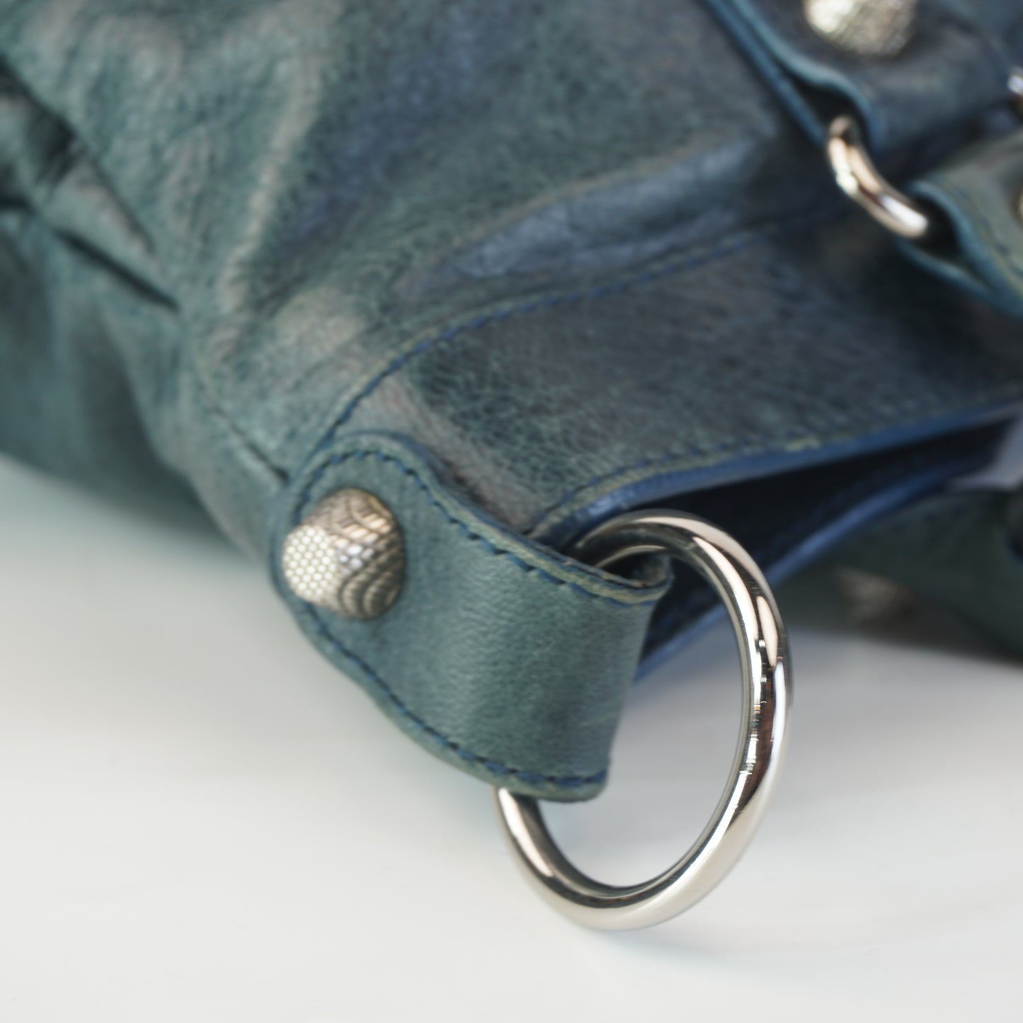 Balenciaga Agneua Giant 21 City