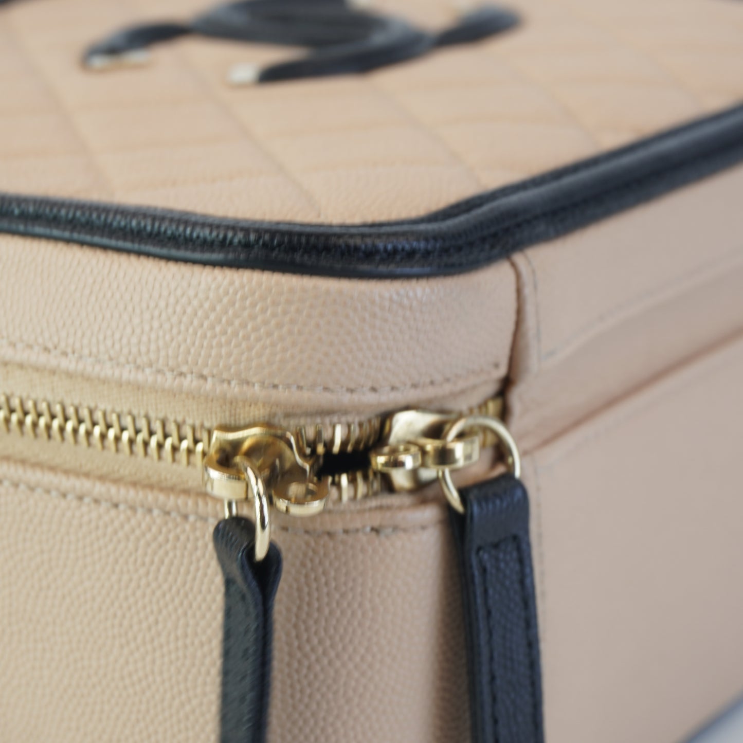 Chanel Quilted Beige Caviar Filigree Vanity Case