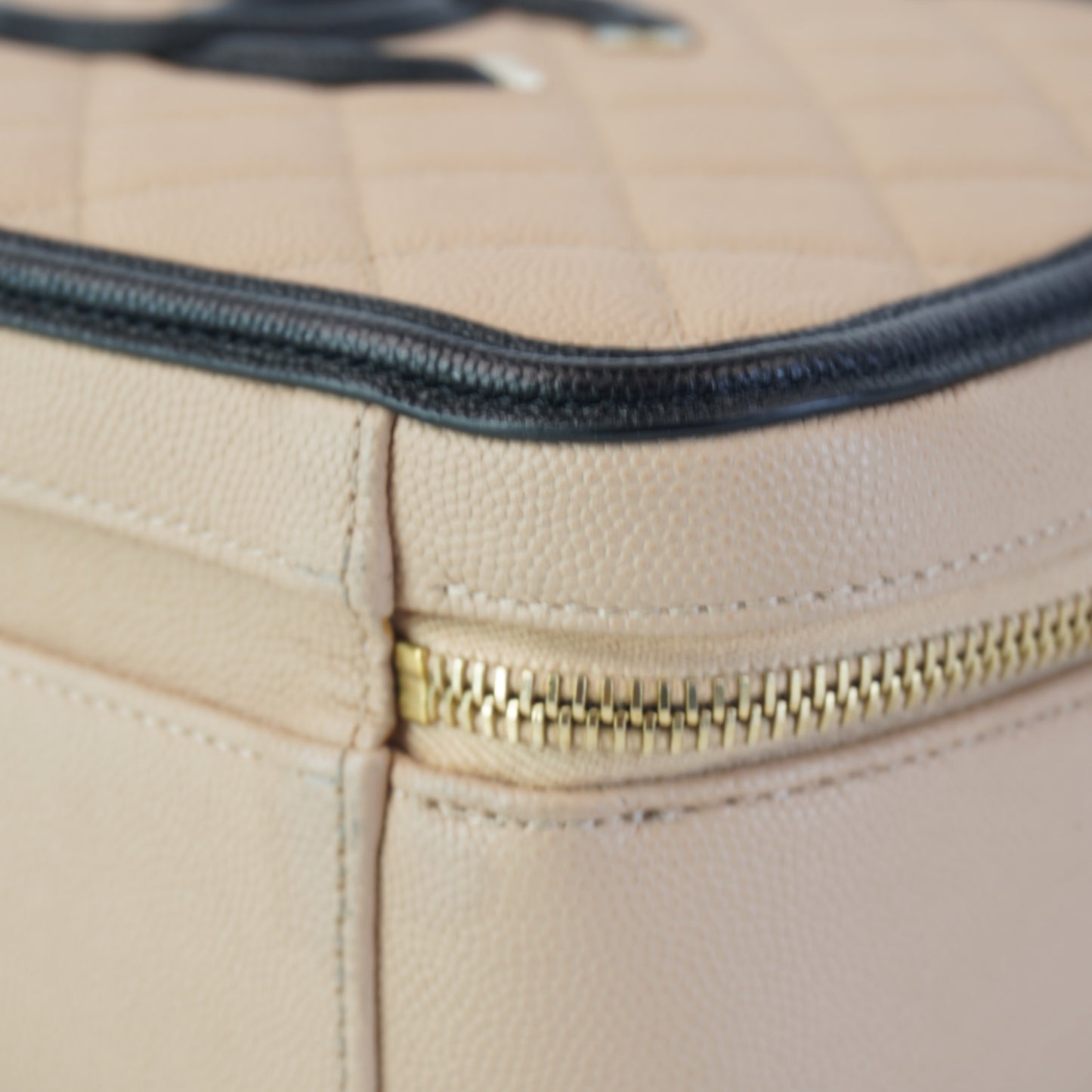 Chanel Quilted Beige Caviar Filigree Vanity Case