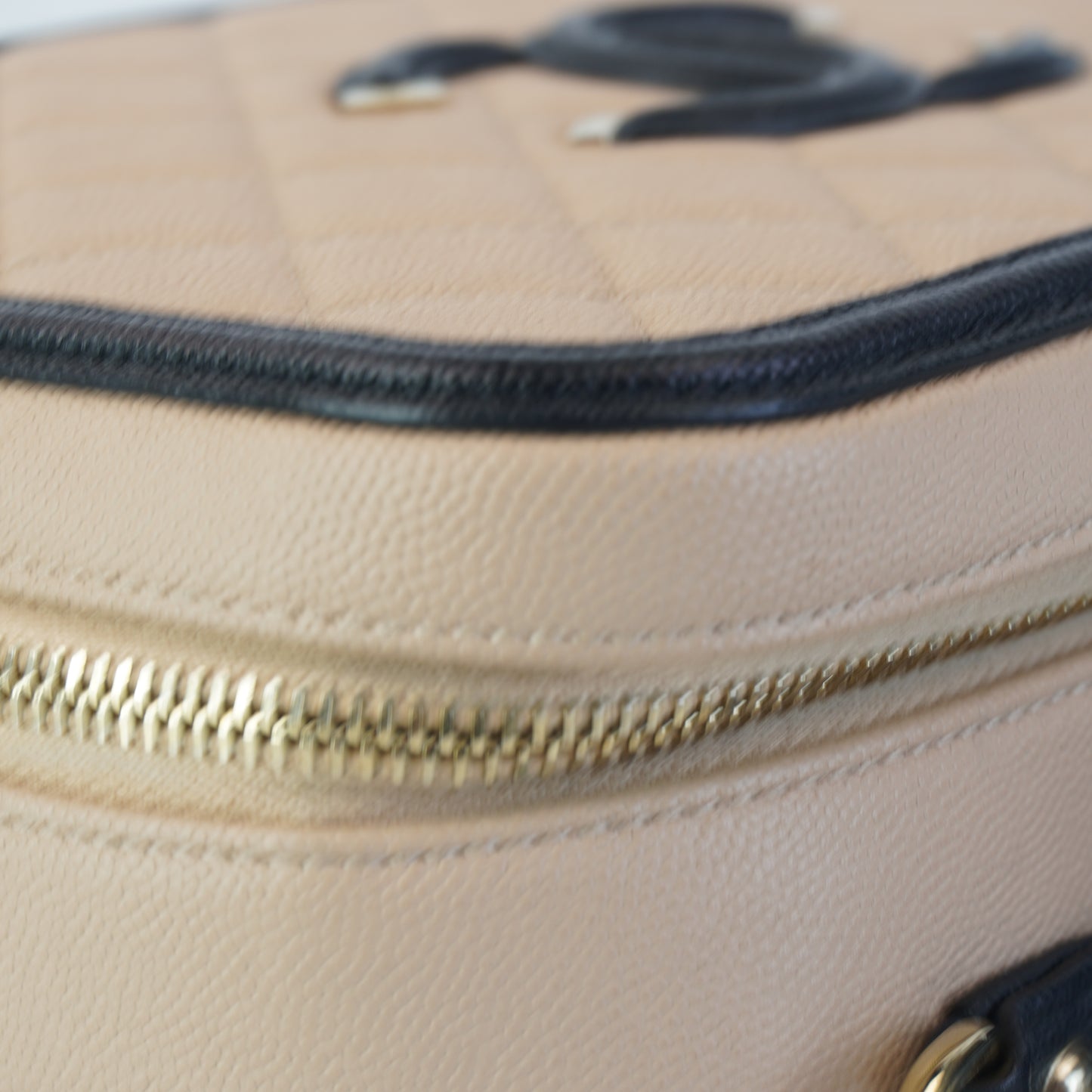Chanel Quilted Beige Caviar Filigree Vanity Case
