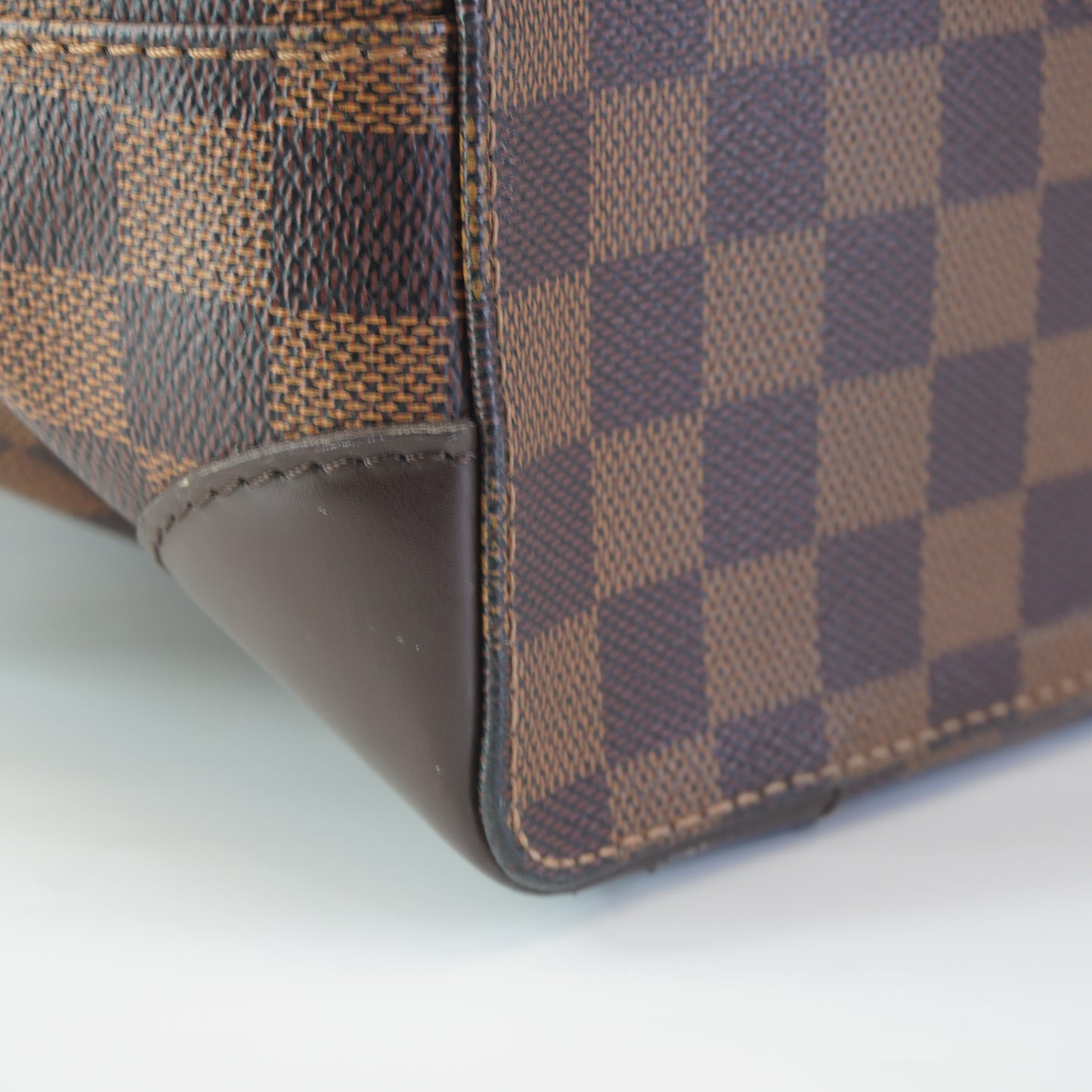 Louis Vuitton	Hampstead MM