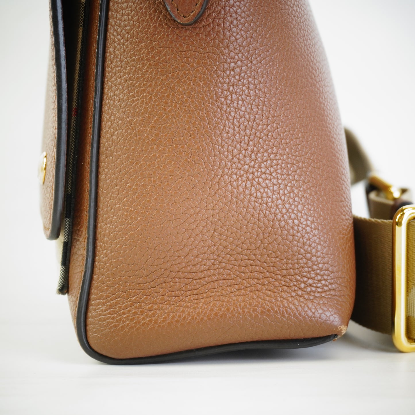 Burberry	Check Note Crossbody Bag