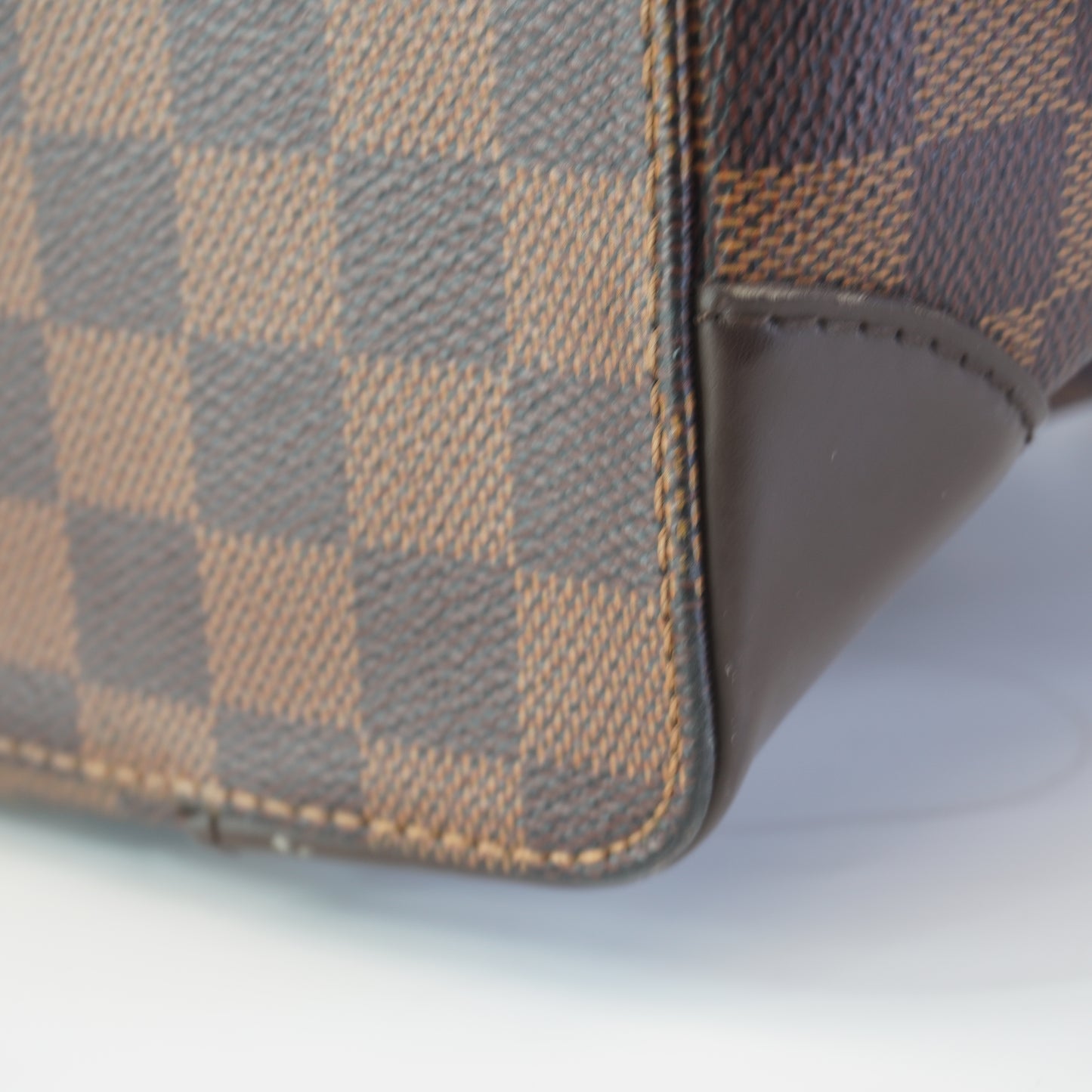 Louis Vuitton	Hampstead MM