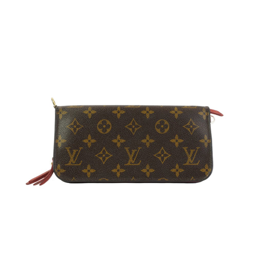 Louis Vuitton	Monogram Bucket 27 Pouch