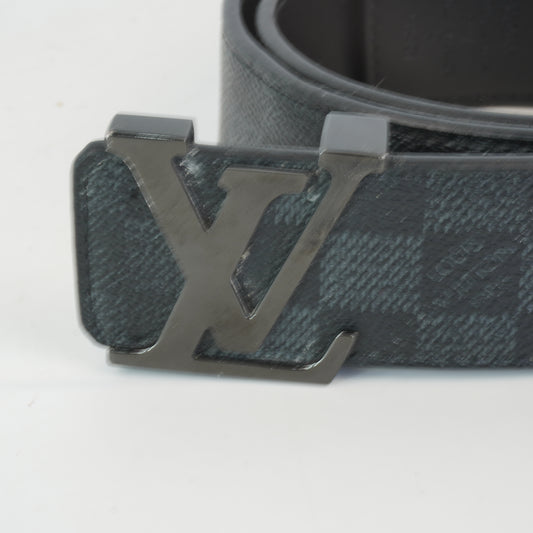 Louis Vuitton	Damier Graphite 40mm
