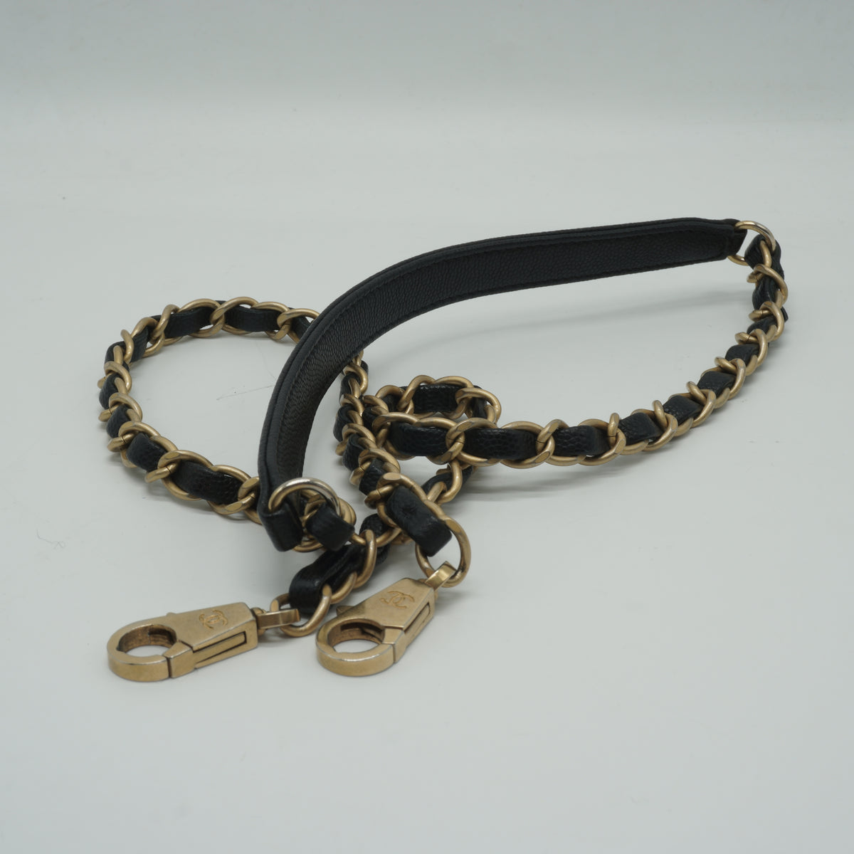 Chanel Coco Handle Caviar Black Medium GHW