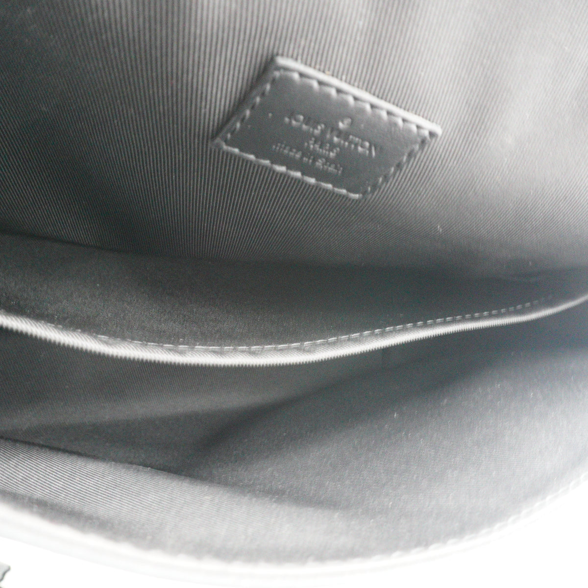 Louis Vuitton	Sprinter monogram Messenger bag black medium BHW