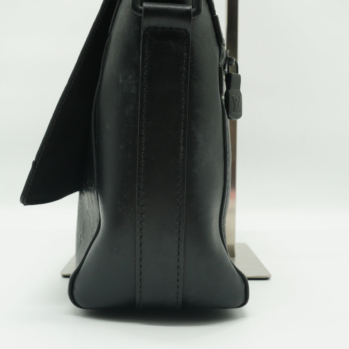 Louis Vuitton	Sprinter monogram Messenger bag black medium BHW