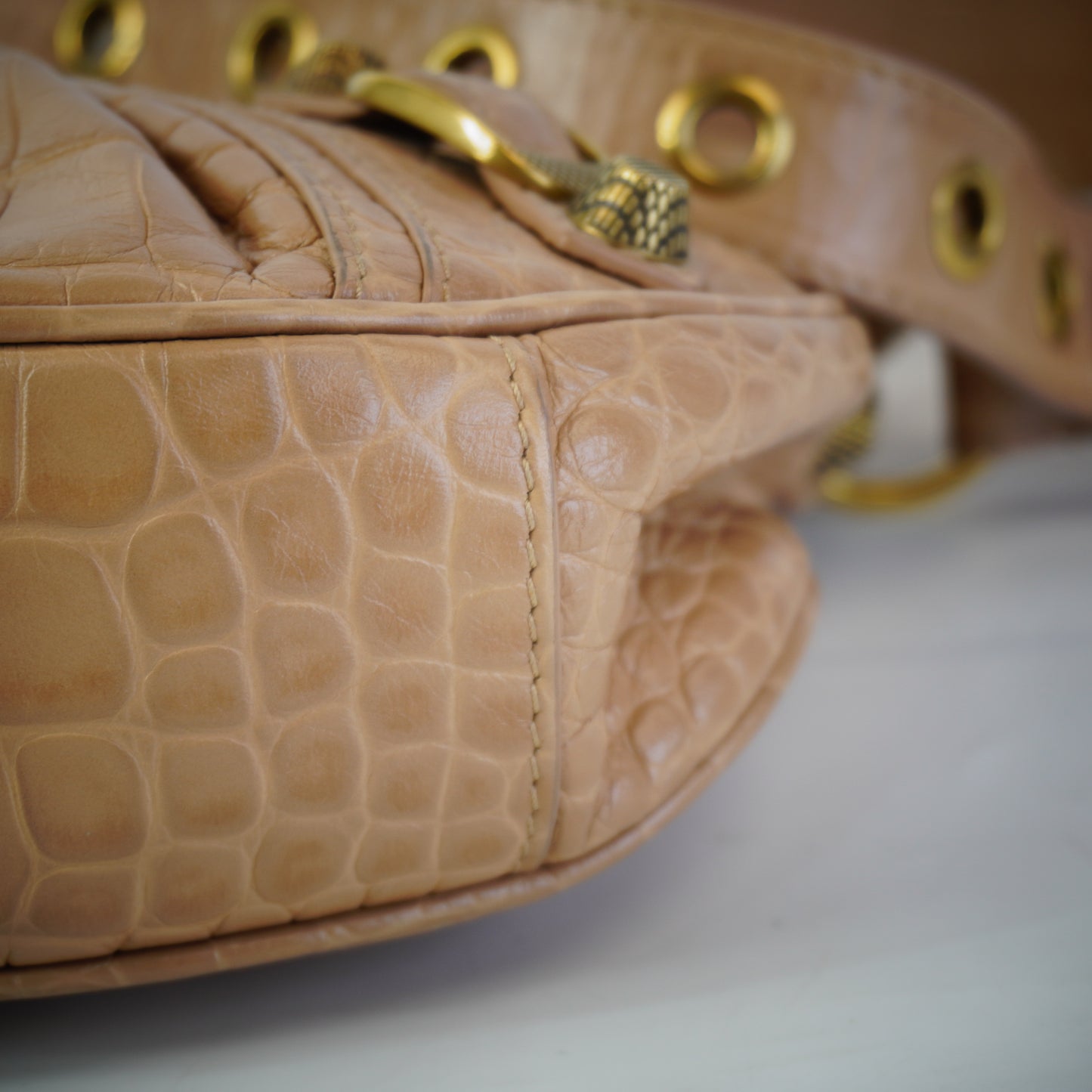 Balenciaga Le Cagole Croc-Embossed Pink