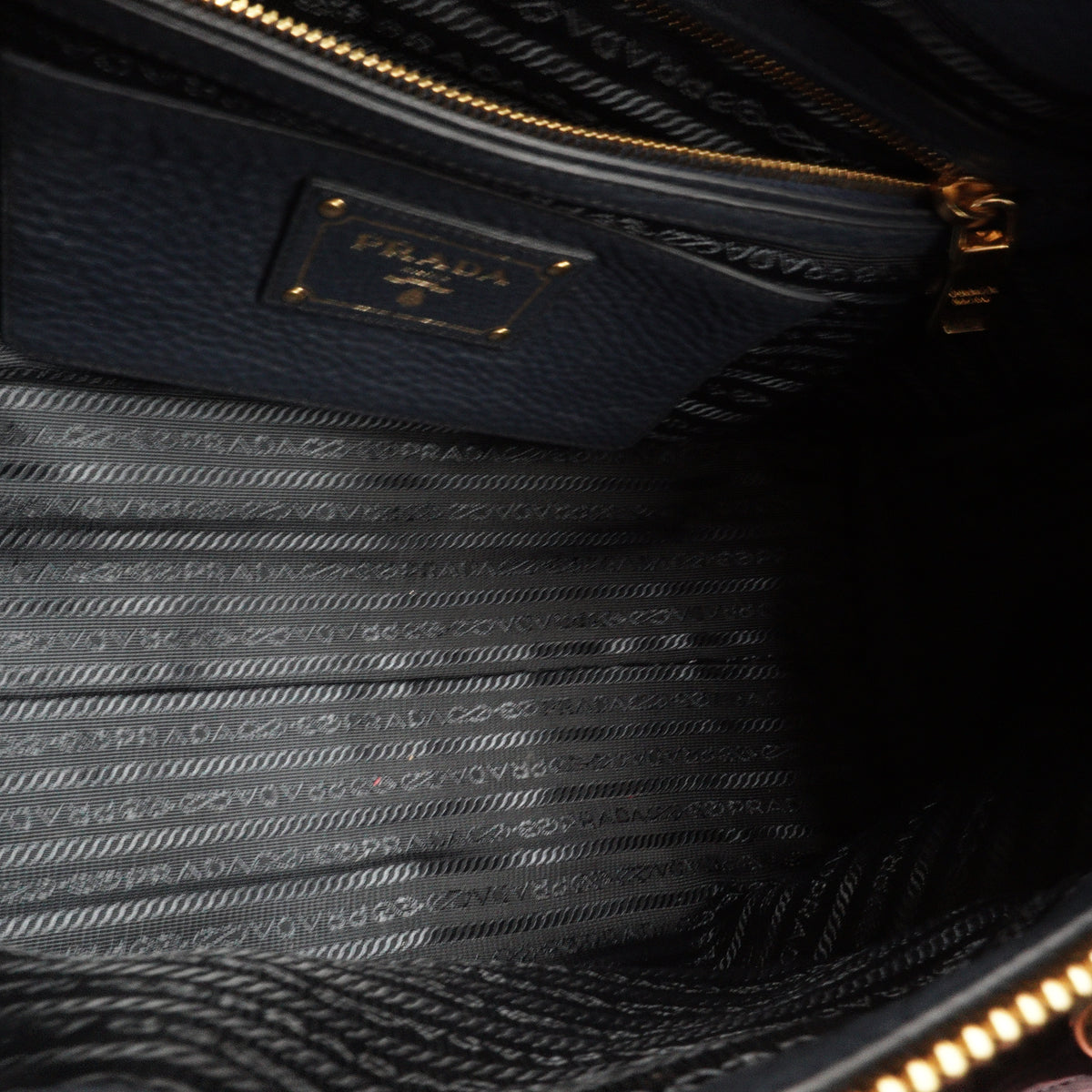 Prada Vitello Daino Handbag Baltico Medium GHW