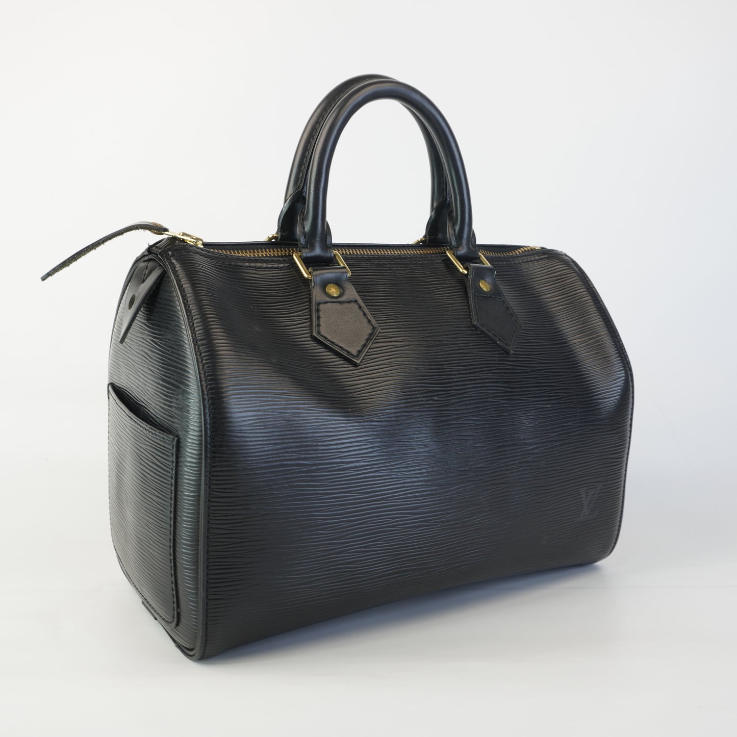 Louis Vuitton	Epi Black