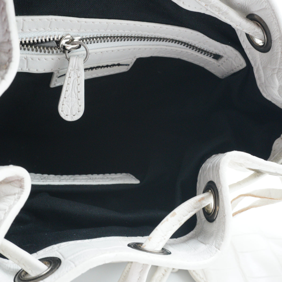 Balenciaga	Le Cagole XS Bucket Bag White Small SHW