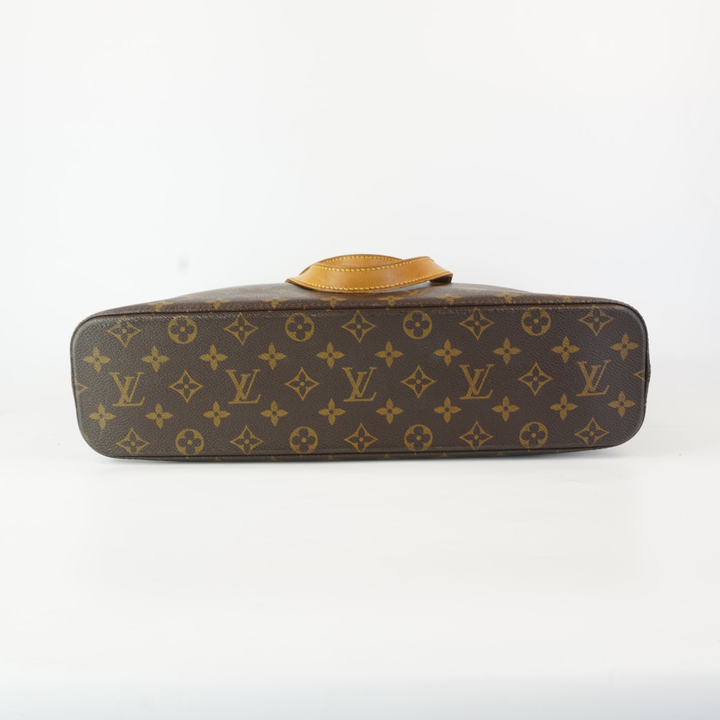 Louis Vuitton	Luco Tote Bag