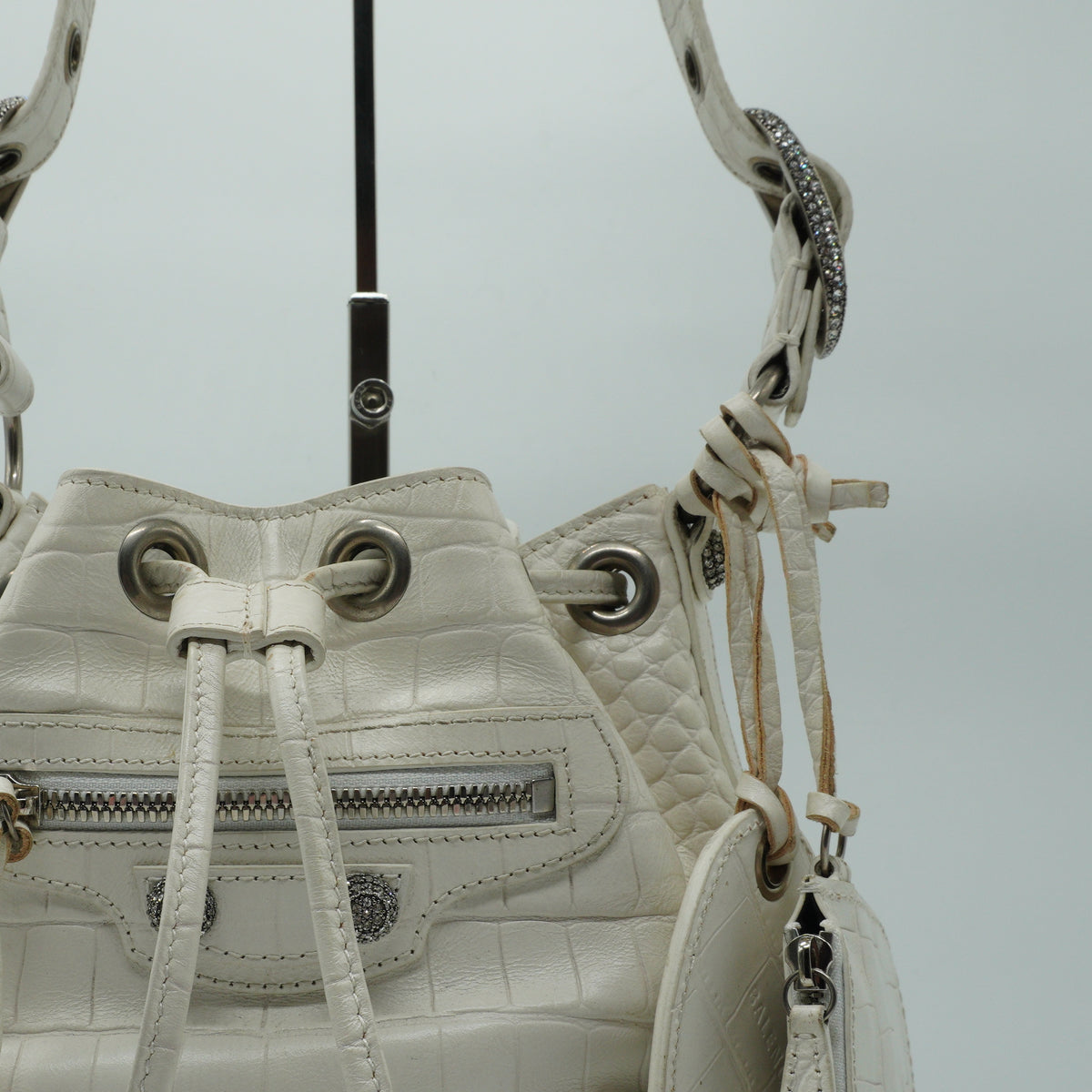 Balenciaga	Le Cagole XS Bucket Bag White Small SHW