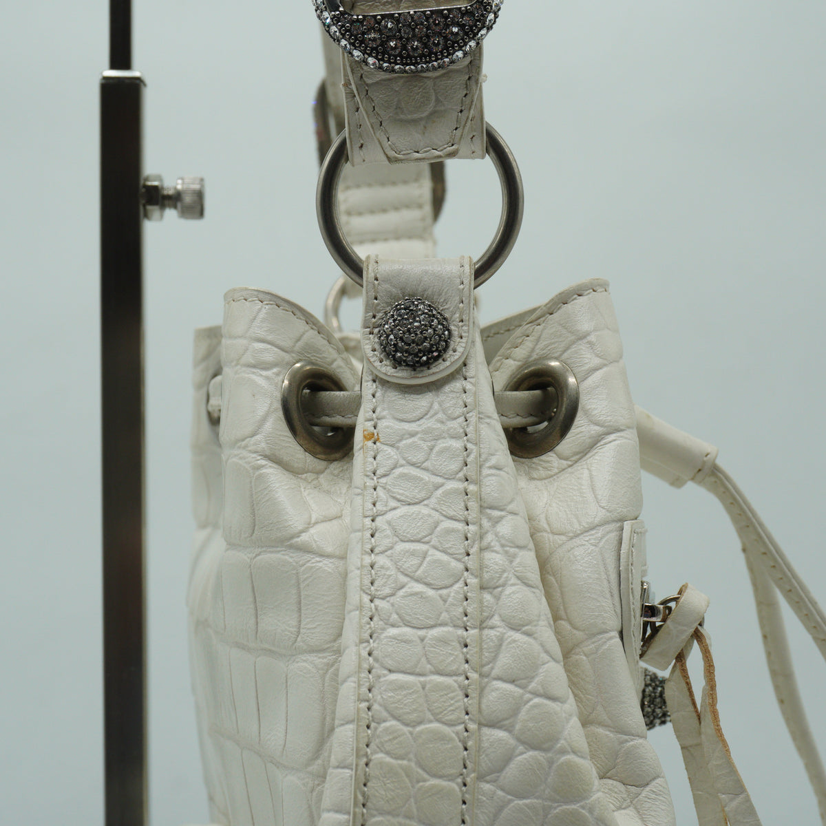 Balenciaga	Le Cagole XS Bucket Bag White Small SHW