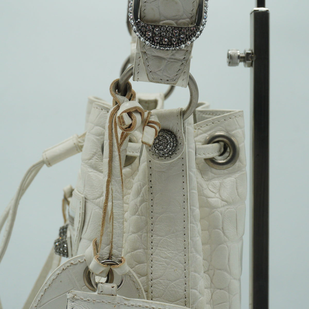 Balenciaga	Le Cagole XS Bucket Bag White Small SHW