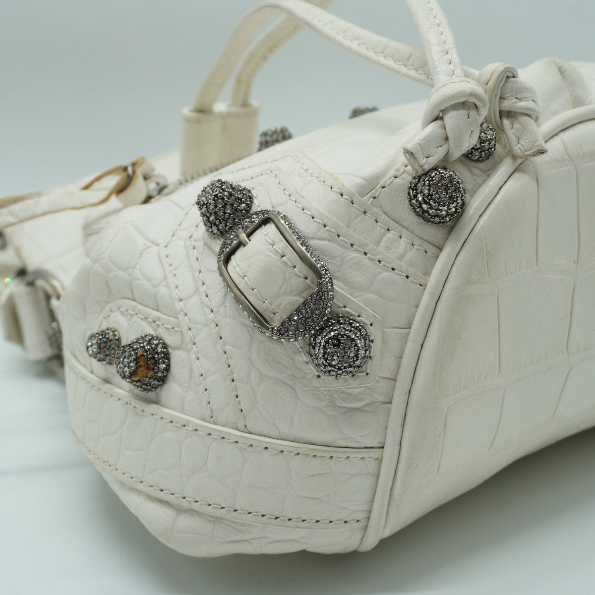 Balenciaga	Le Cagole XS Bucket Bag White Small SHW