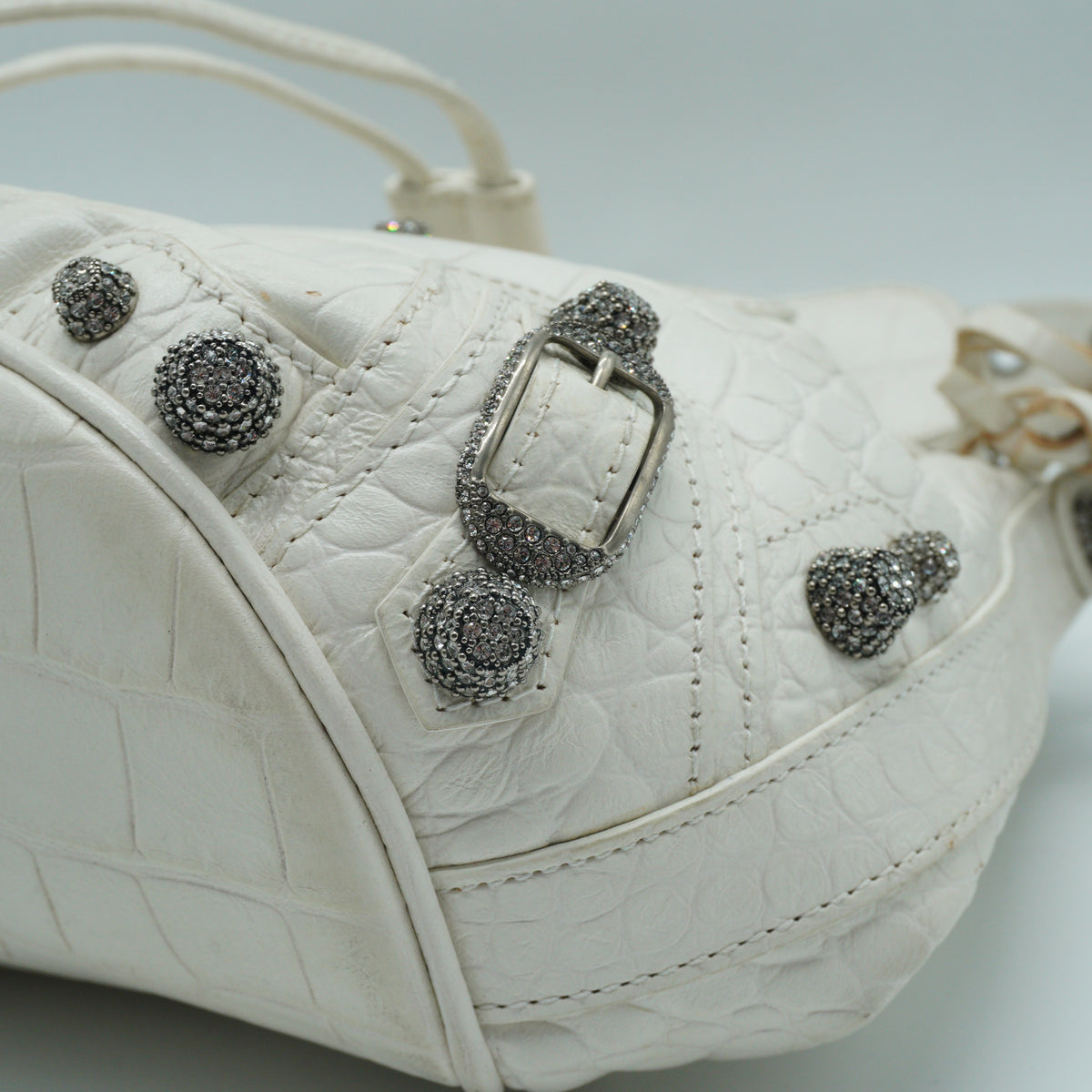 Balenciaga	Le Cagole XS Bucket Bag White Small SHW