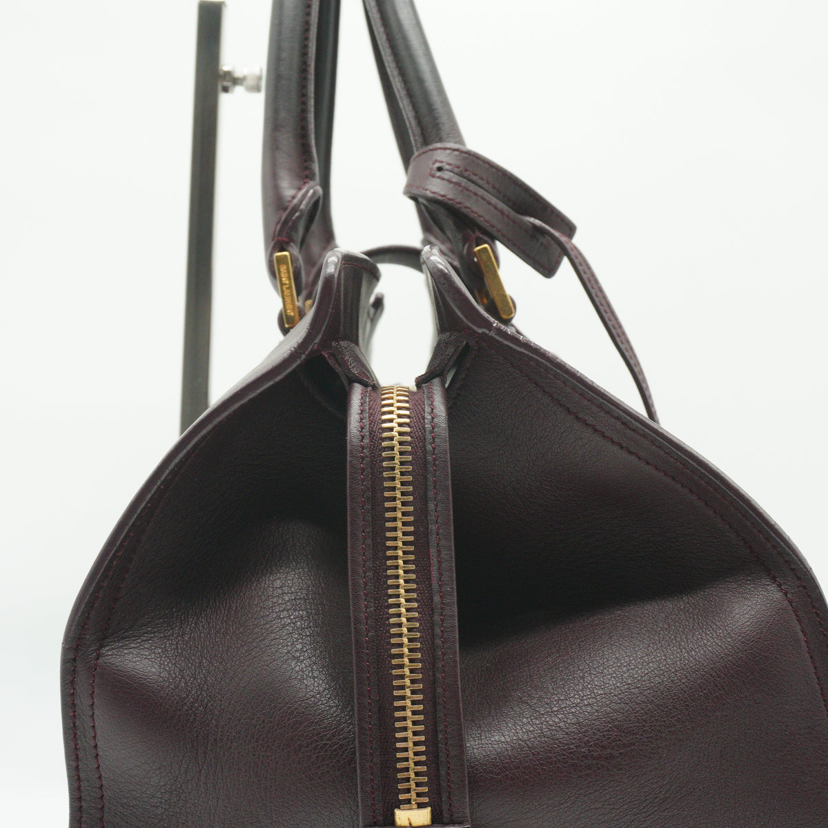 YSL	Cabas Chyc large burgandy GHW