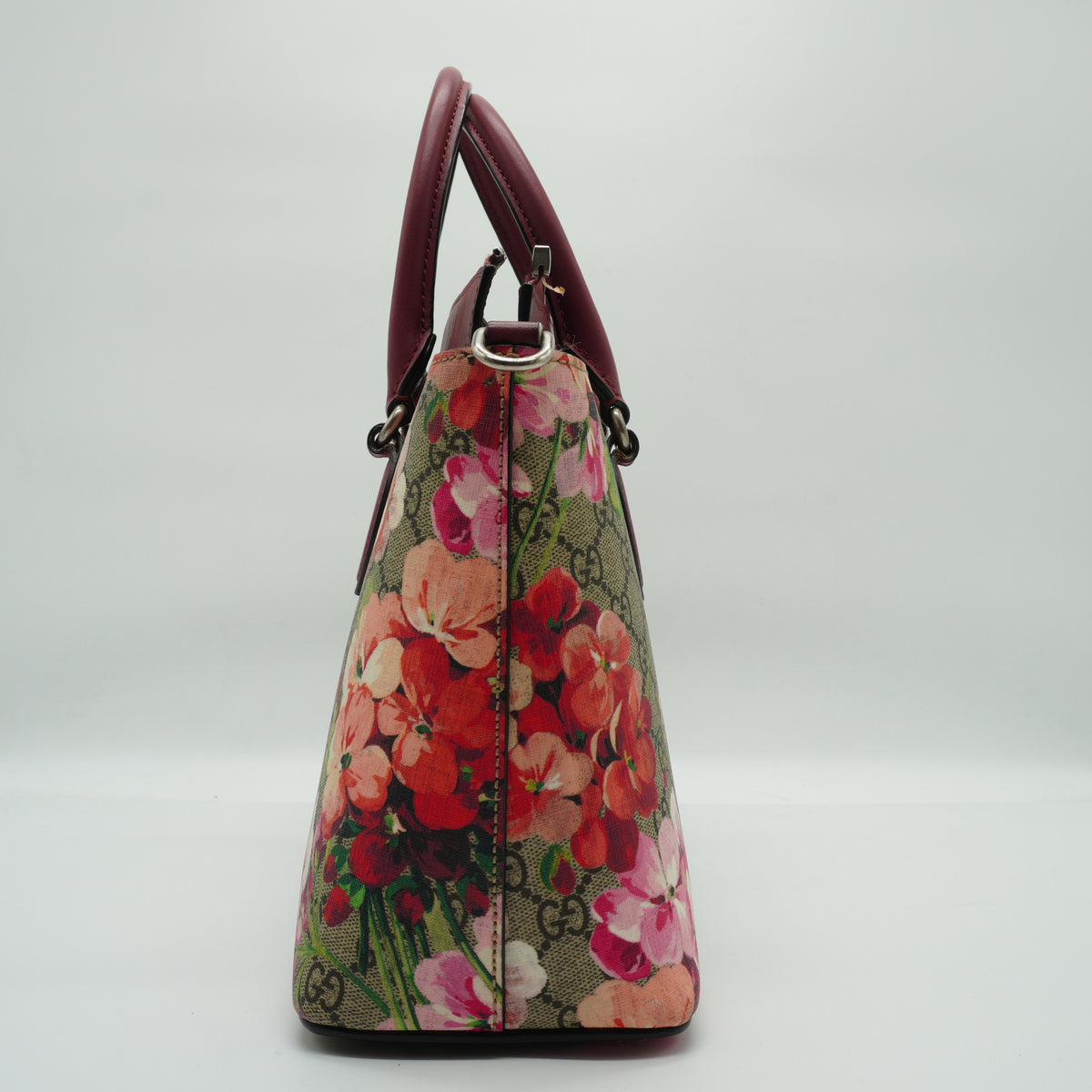 Gucci GG Supreme Monogram Blooms Medium Zip Tote SHW