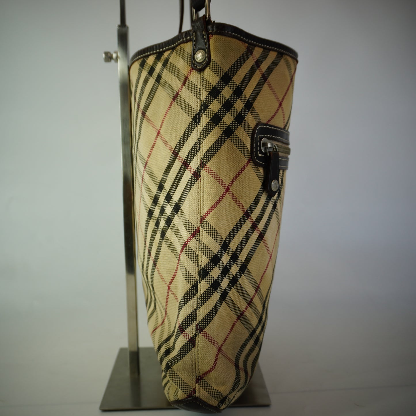 Burberry	 Nova Check SHW