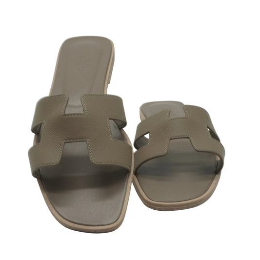 Hermes	Oran Sandal Size 40 Taupe