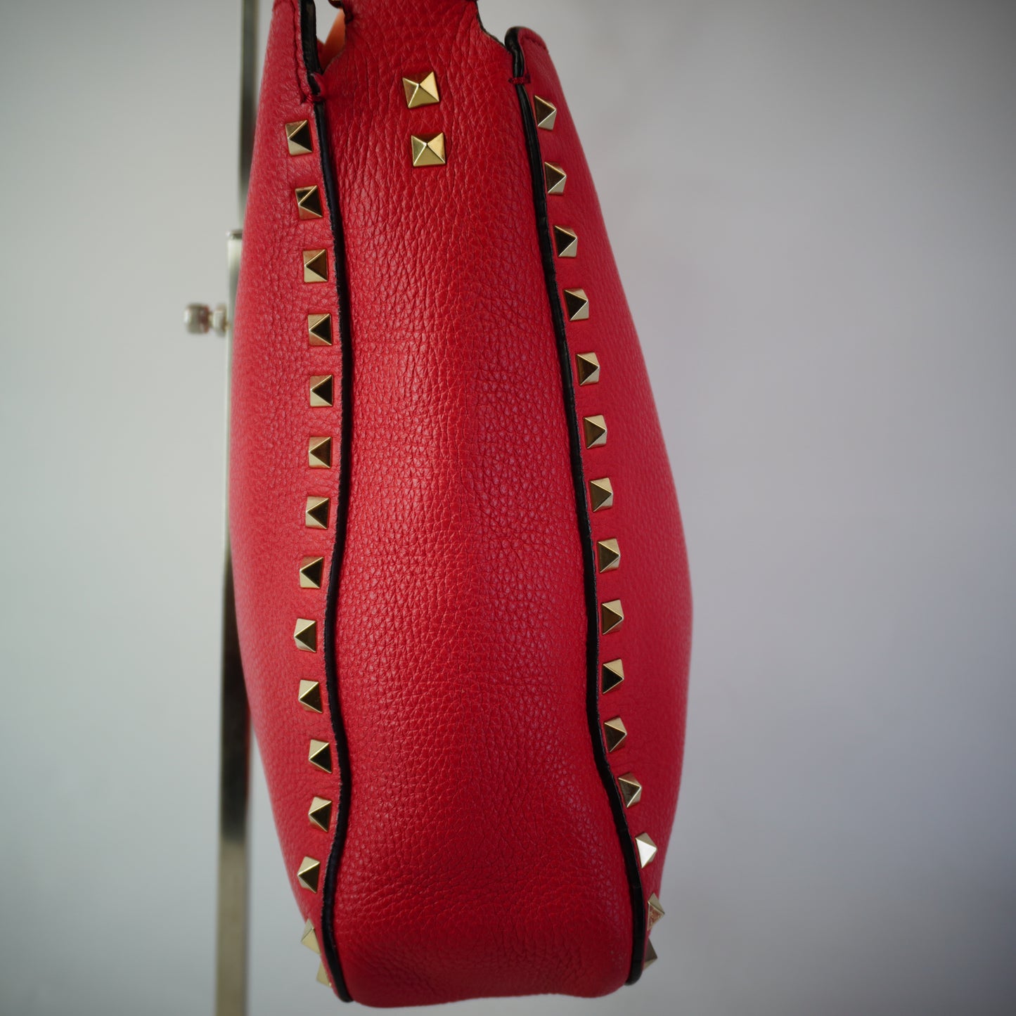 Valentino Hobo Rockstud Fuschia Pink