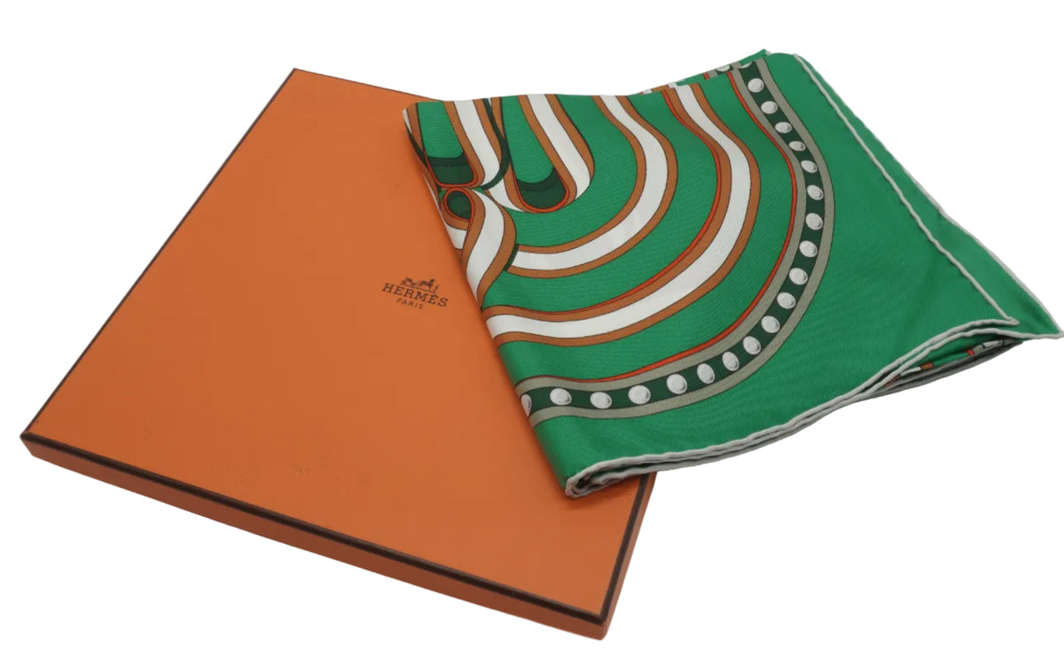 Hermes	Grand Tralala scarf