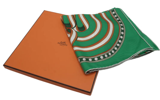 Hermes	Grand Tralala scarf