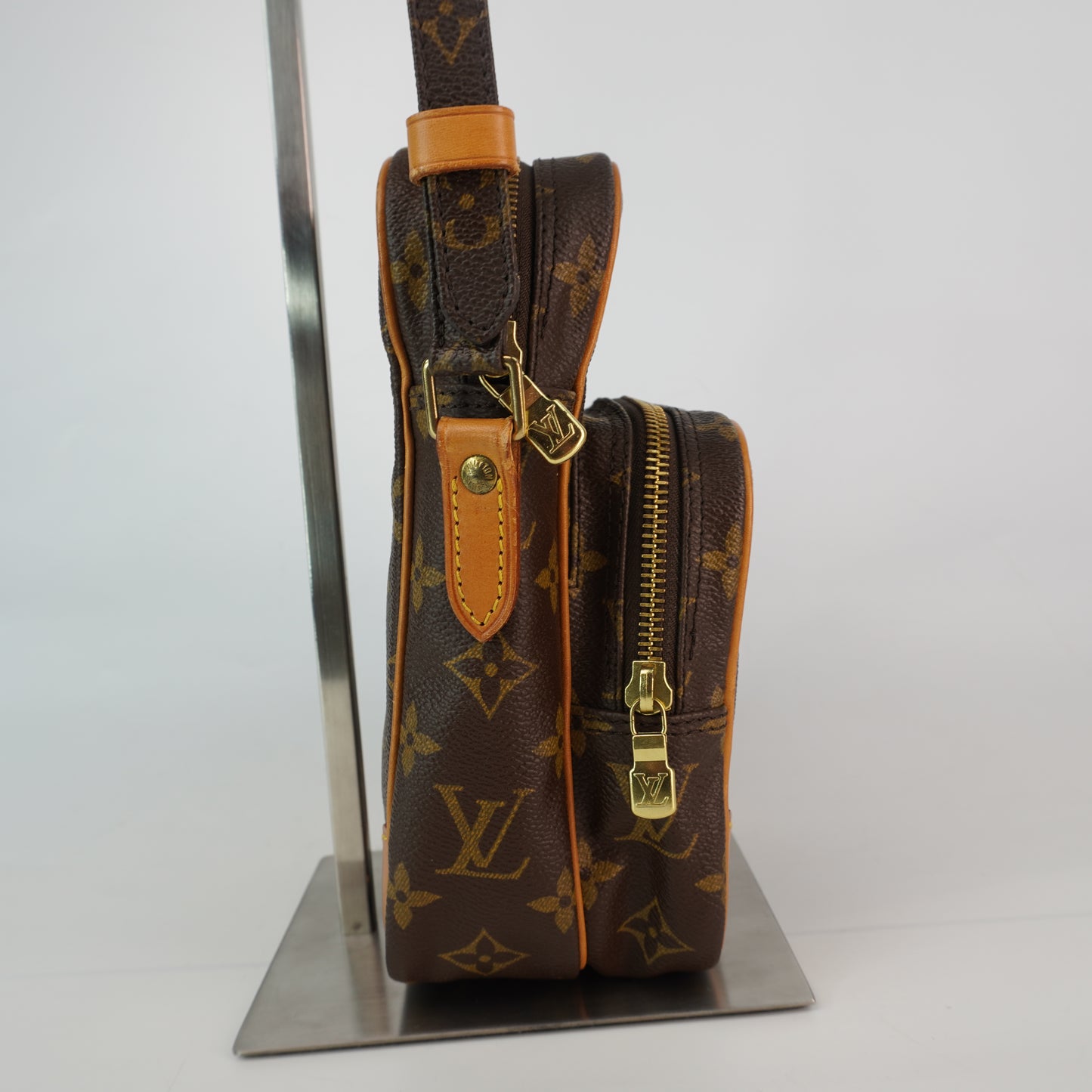 Louis Vuitton	Amazon Shoulder Bag