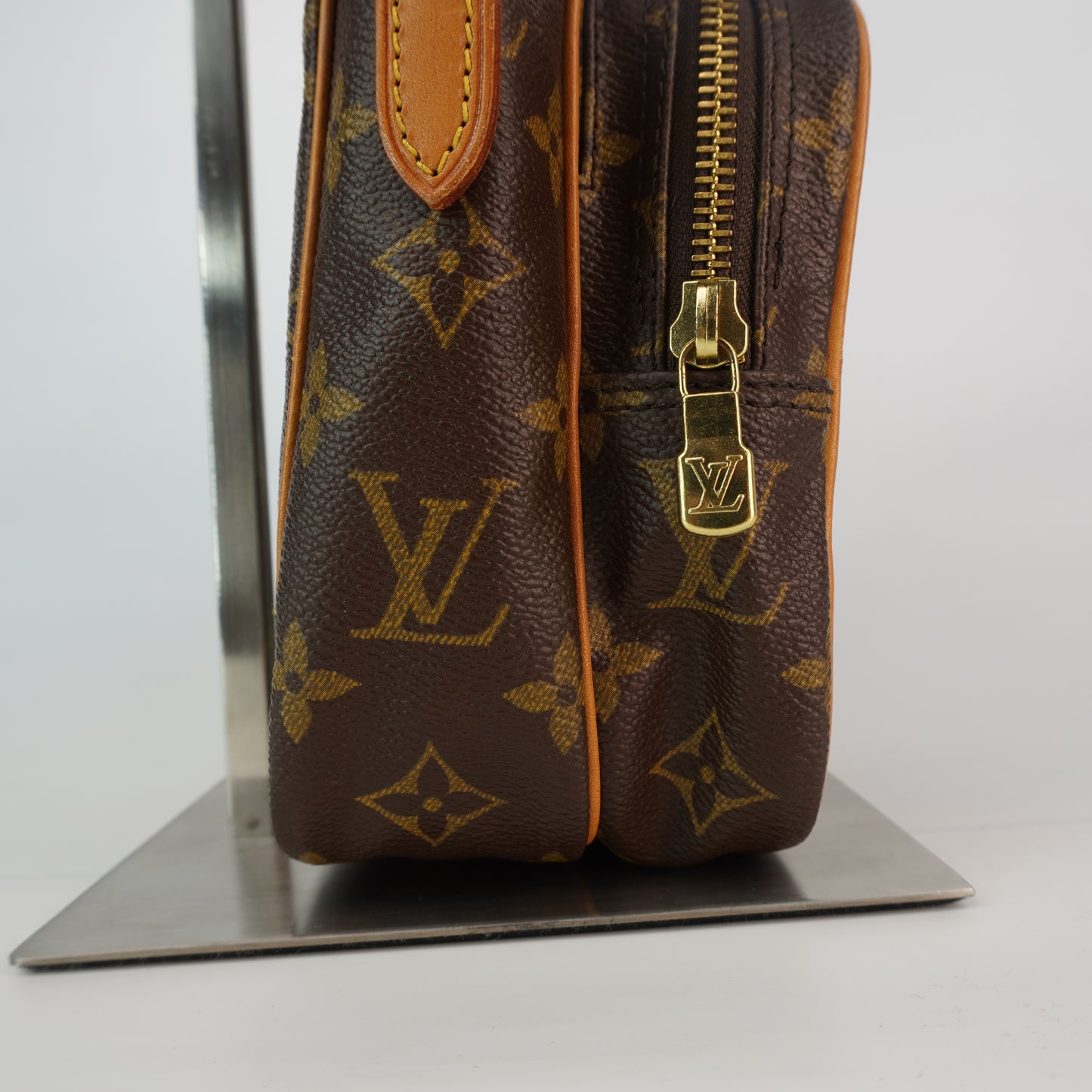 Louis Vuitton	Amazon Shoulder Bag