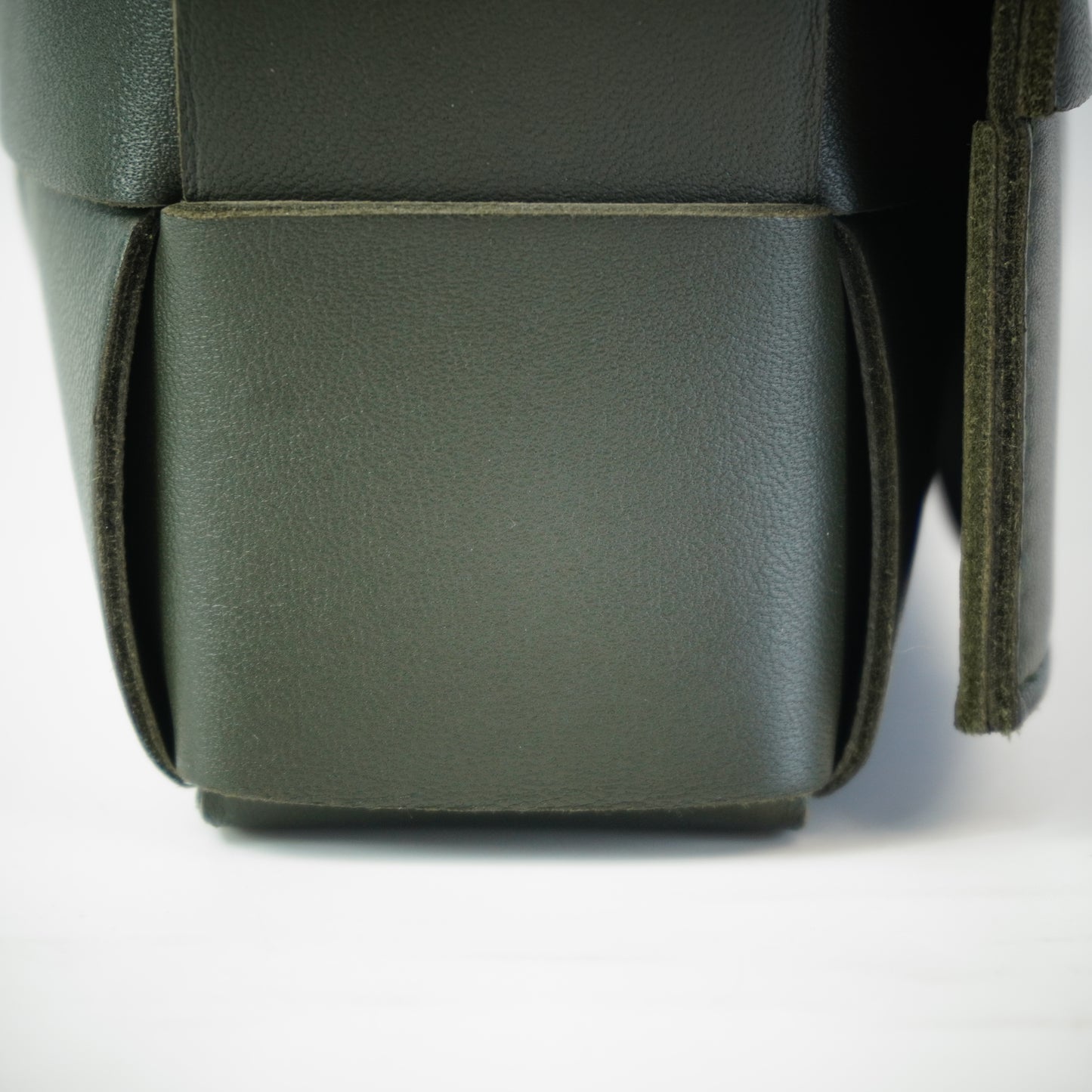 Bottega Veneta Cassette Bag Royal Orchard