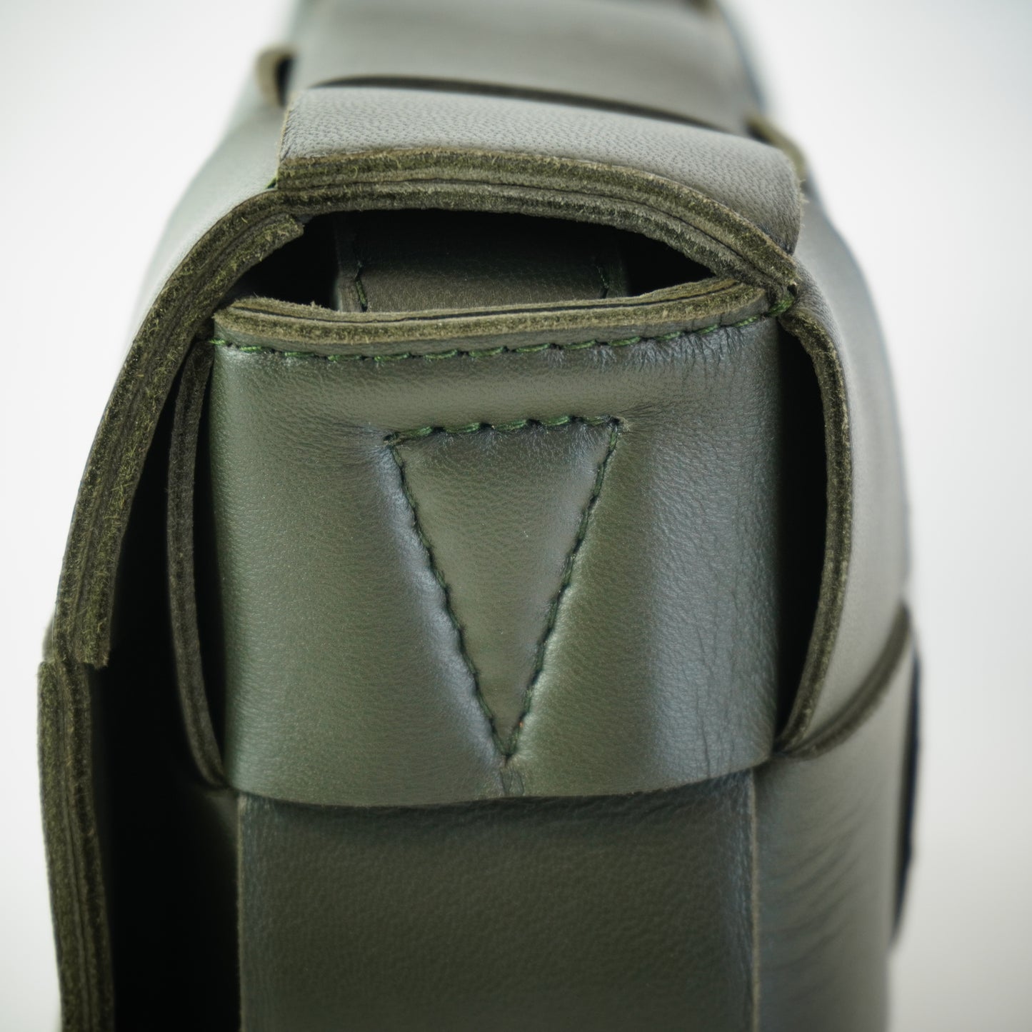 Bottega Veneta Cassette Bag Royal Orchard