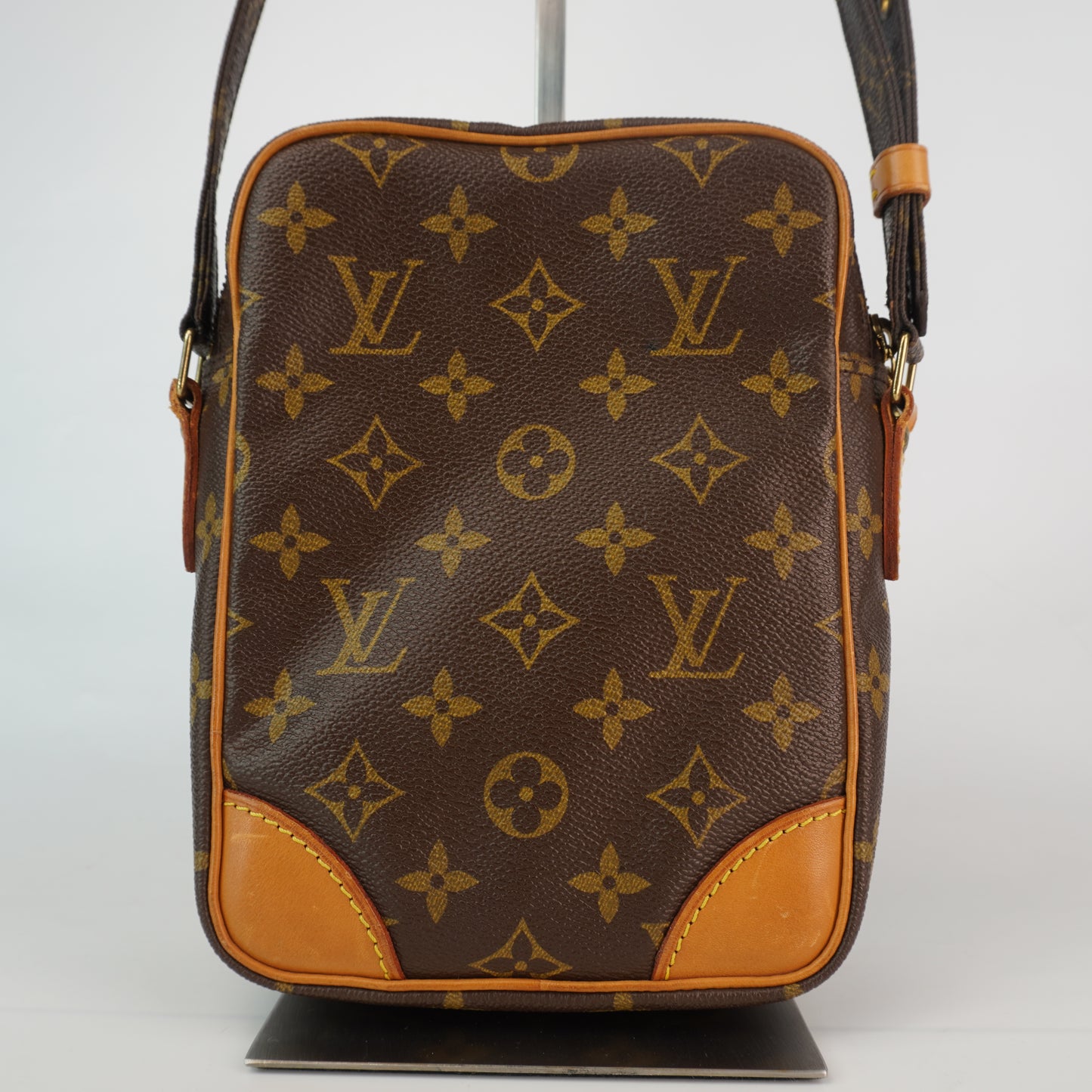 Louis Vuitton	Amazon Shoulder Bag