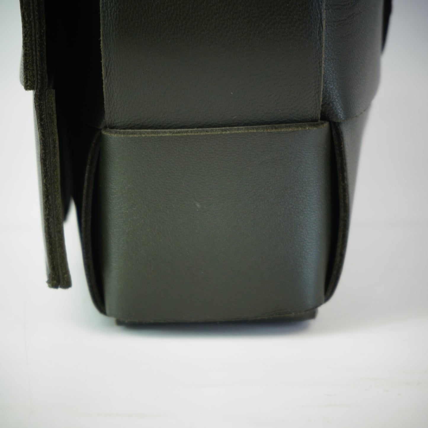 Bottega Veneta Cassette Bag Royal Orchard