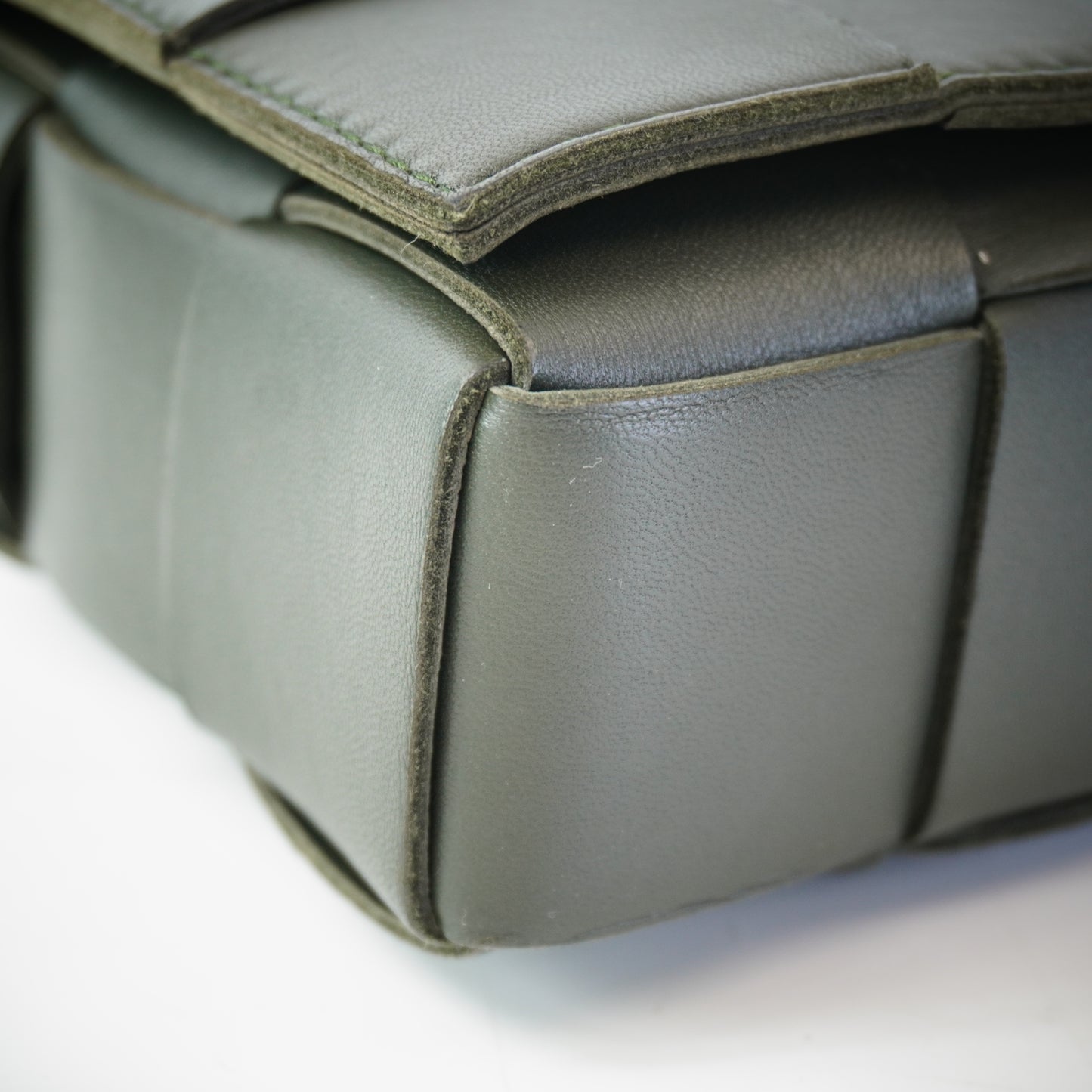 Bottega Veneta Cassette Bag Royal Orchard