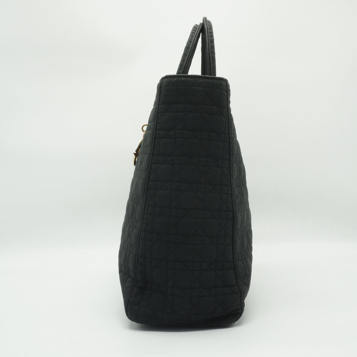 Dior	Lady Dior Bag Medium Cannage Black GHW