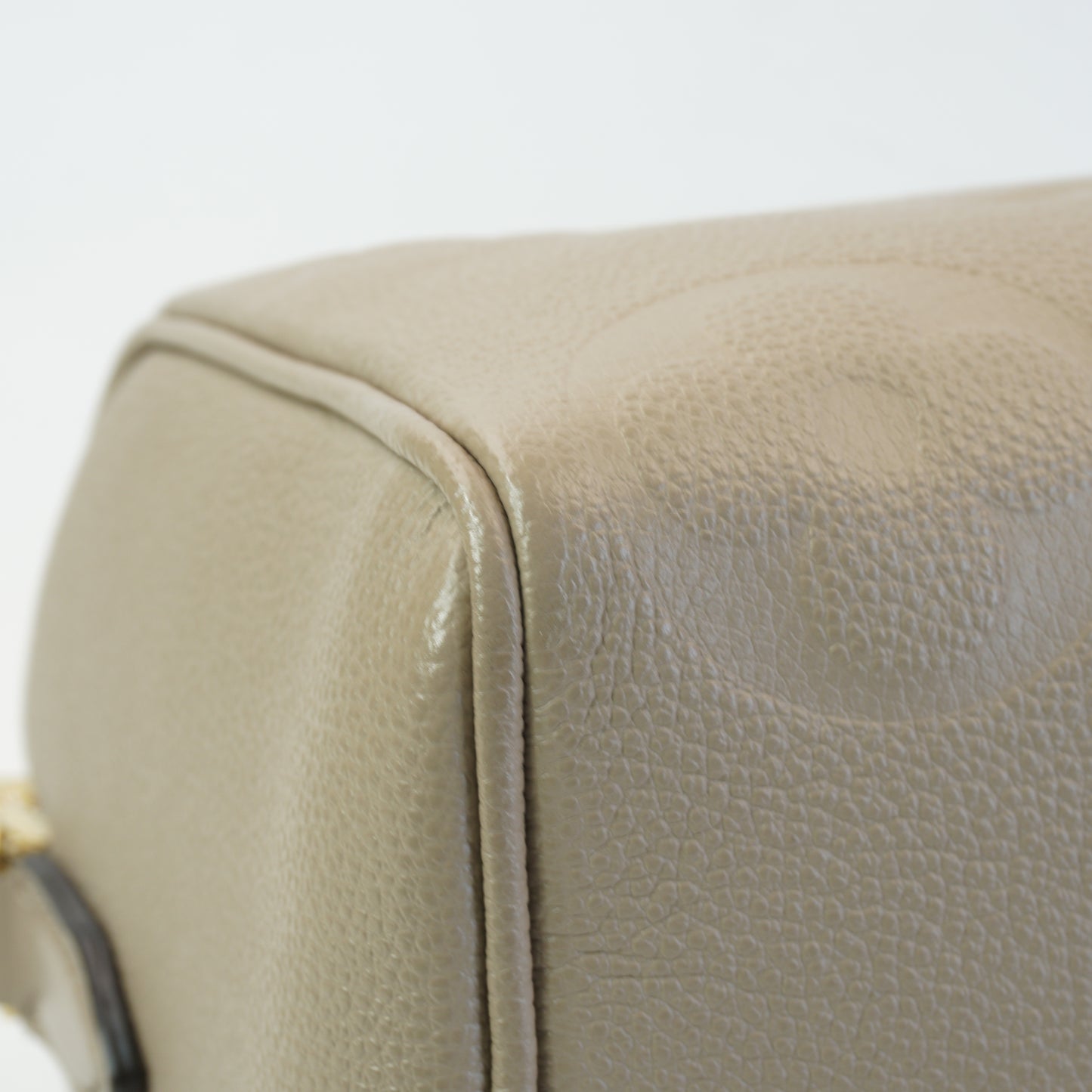Louis Vuitton	Speedy Bandouliere Monogram Empaute Beige Medium GHW