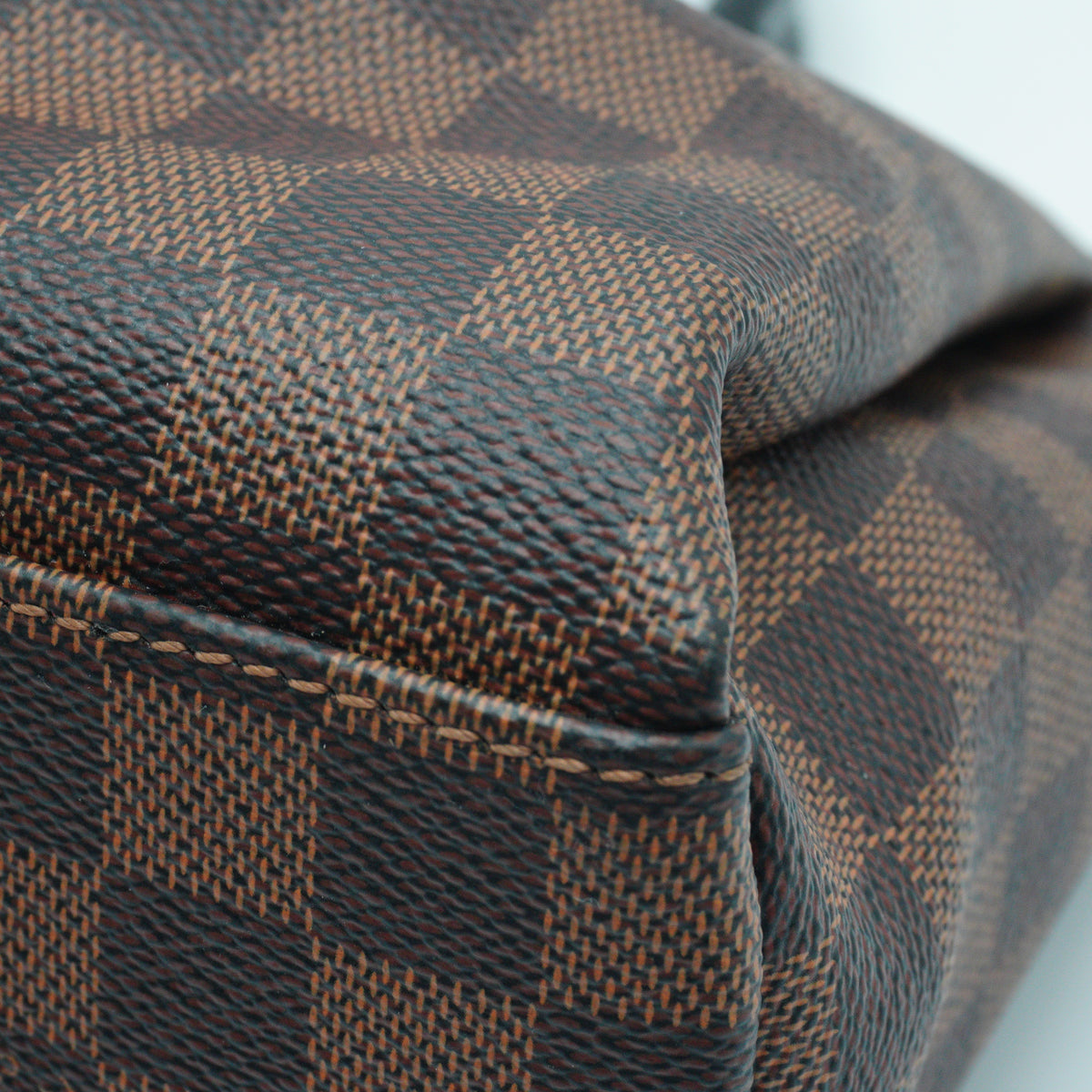 Louis Vuitton	Odeon Tote Medium Damier Ebene GHW