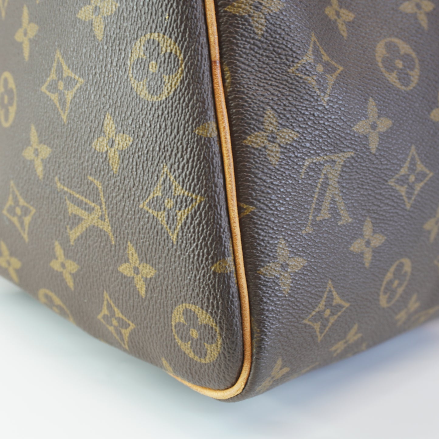 Louis Vuitton	Keepall 45 Mono