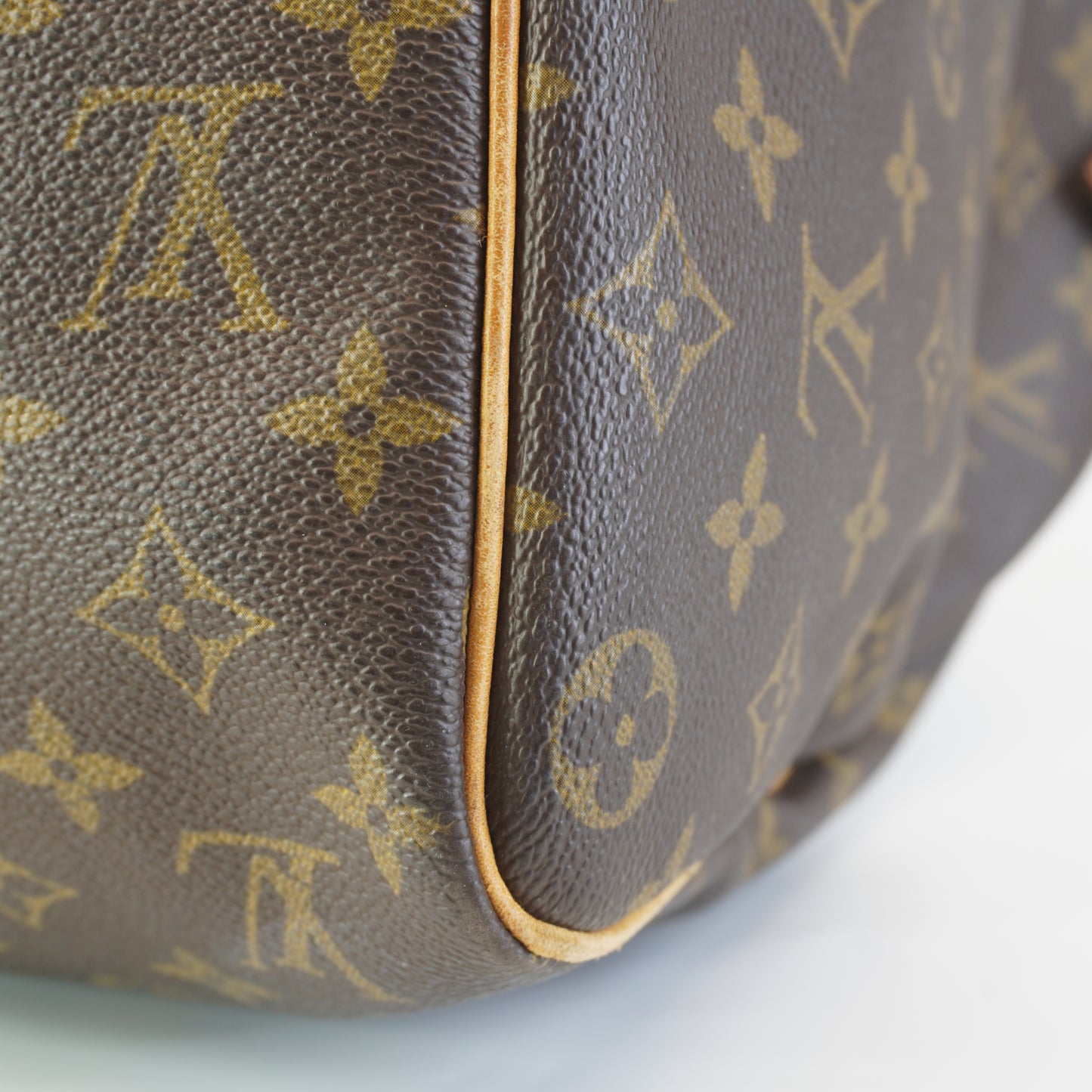 Louis Vuitton	Keepall 45 Mono