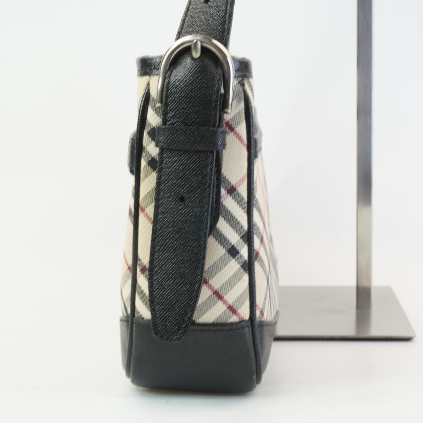 Burberry	Nova Check Canvas SHW Medium