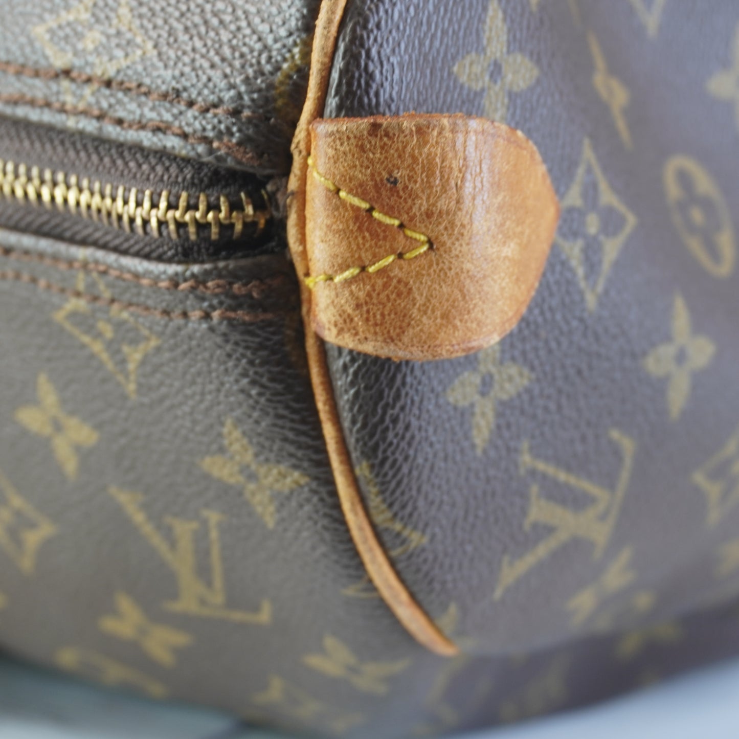 Louis Vuitton	Keepall 45 Mono