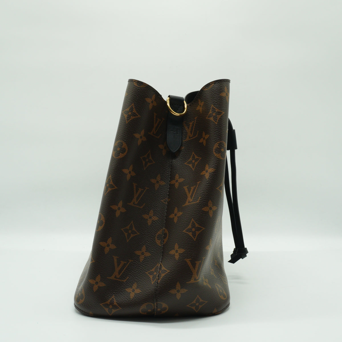 Louis Vuitton	NéoNoé bucket monogram MM GHW