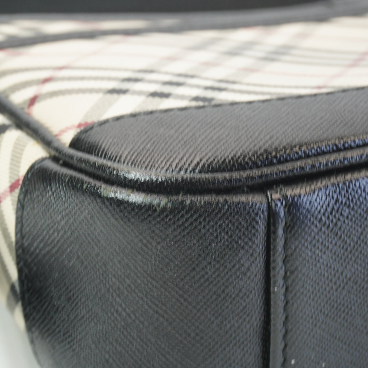 Burberry	Nova Check Canvas SHW Medium