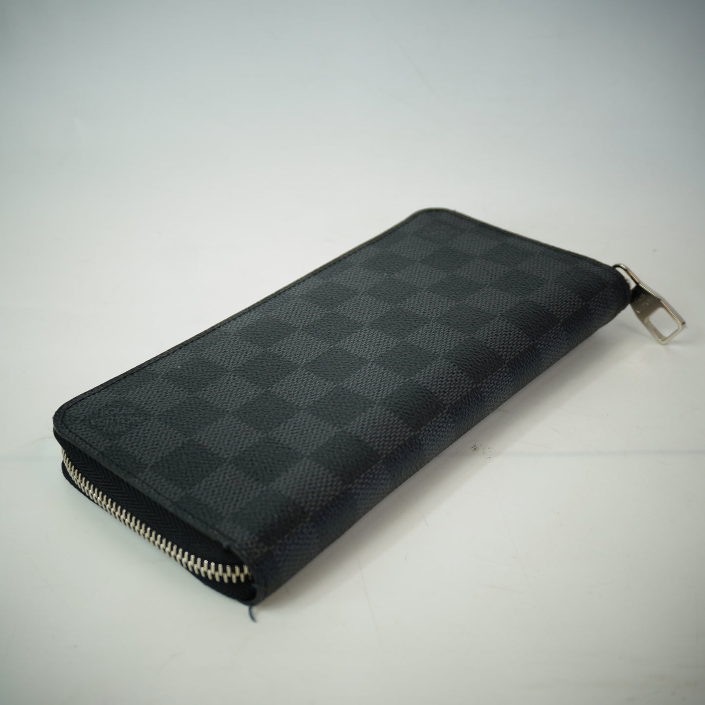 Louis Vuitton	Brazza Wallet  SHW
