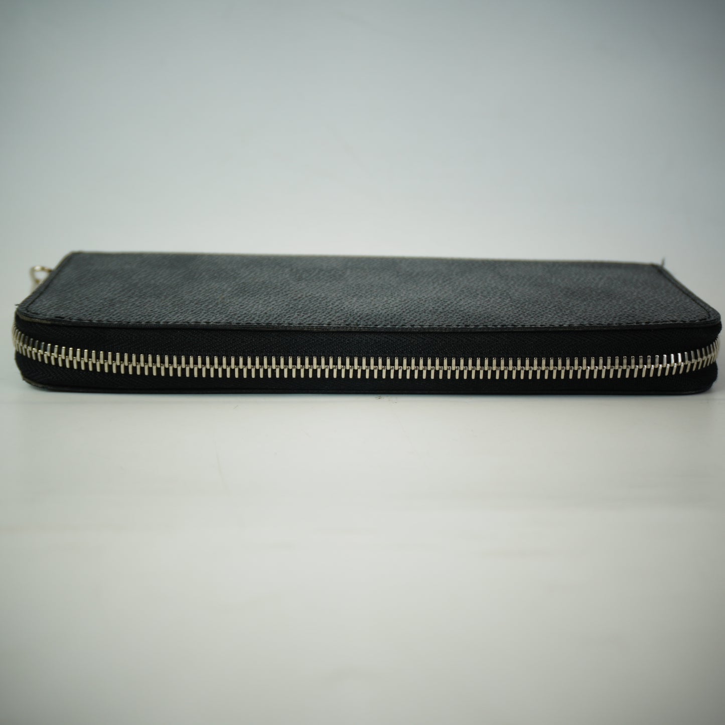 Louis Vuitton	Brazza Wallet  SHW