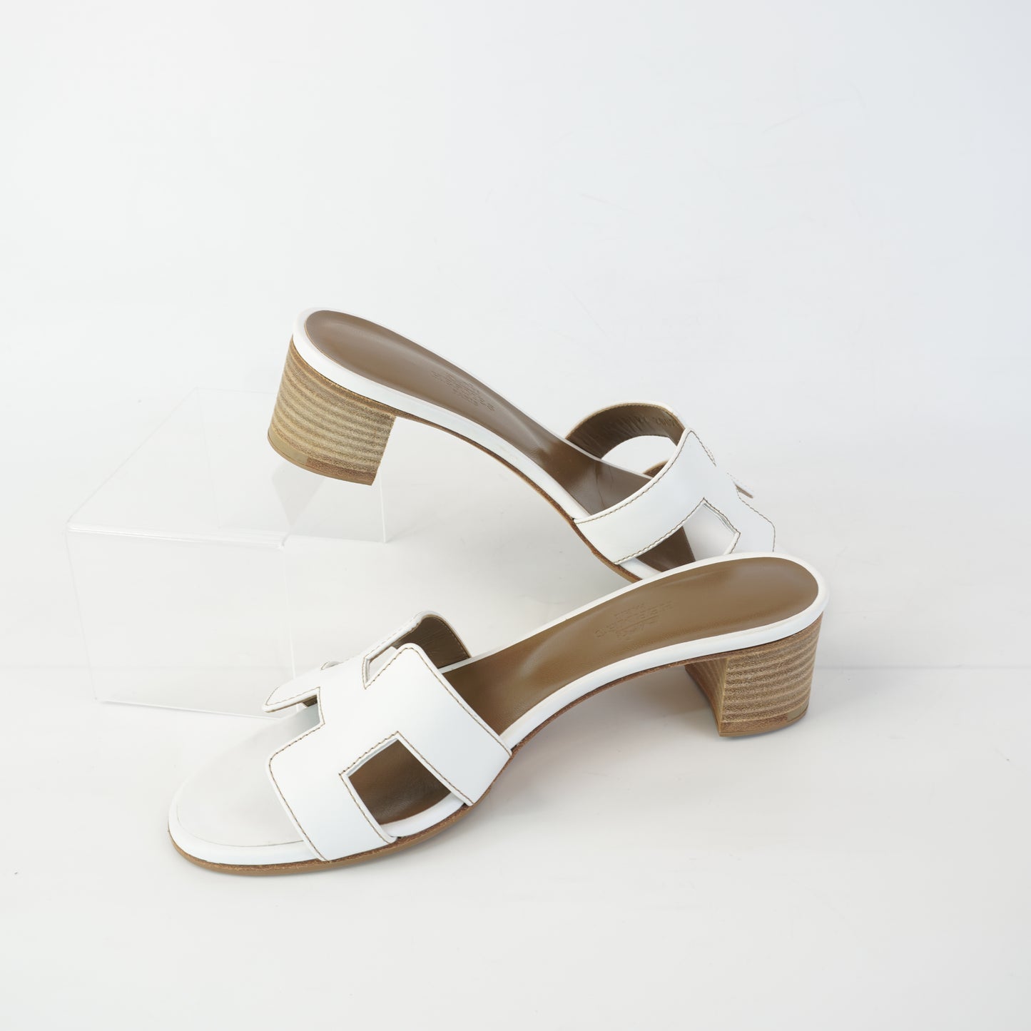 Hermes Oasis Sandals size 36.5